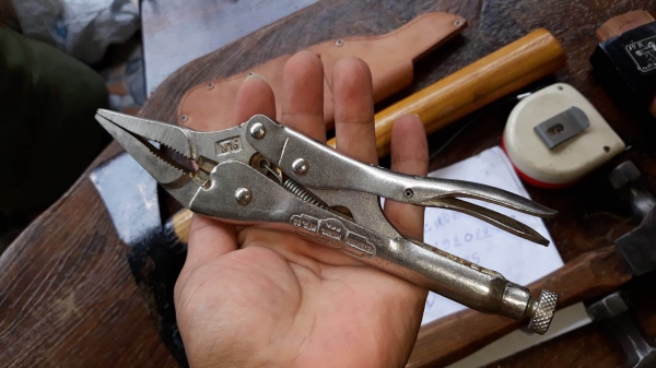 ขายคีมล็อกVISE GIRP 9LN MADE IN USA. ด้ามตีVISE GRIP ใหม่เก่าเก็บ