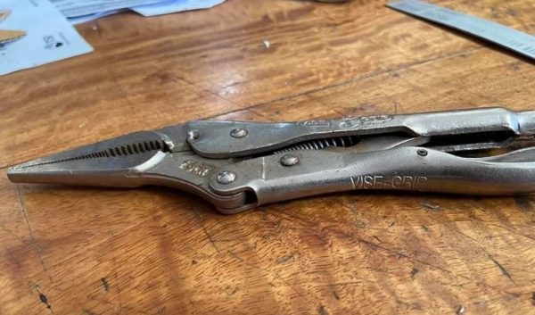 ขายคีมล็อกVISE GIRP 9LN MADE IN USA. ด้ามตีVISE GRIP ใหม่เก่าเก็บ