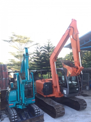 ขายรถขุดนำเข้าจากญี่ปุ่น HITACHI ZX 70-1 สภาพสวยมาก ระบบสมบูรณ์ ชั่วโมงการทำงานน้อยมาก สนใจสอบถามได้