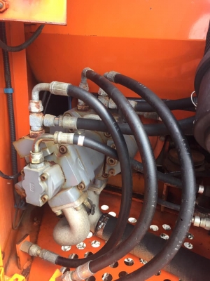 ขายรถขุดนำเข้าจากญี่ปุ่น HITACHI ZX 70-1 สภาพสวยมาก ระบบสมบูรณ์ ชั่วโมงการทำงานน้อยมาก สนใจสอบถามได้