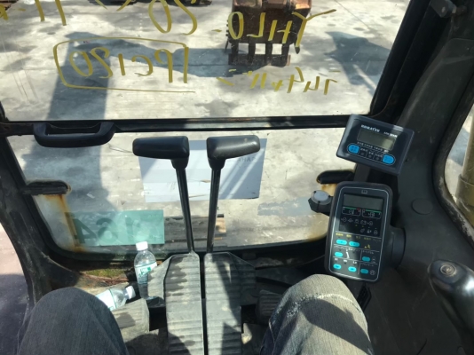 KOMATSU PC120-6E นำเข้าจากญี่ปุ่น พร้อมทำงาน