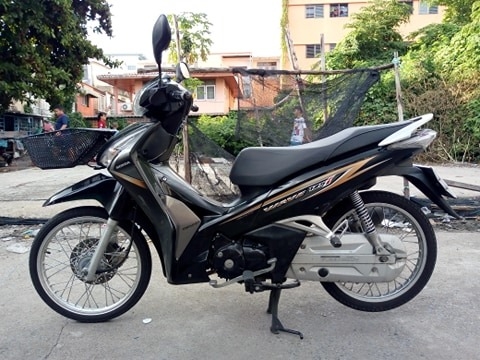 ขายเป็นอะไหล่ Wave125i ปลาวาฬ 2014 ราคา 13000 บาท ย้ำๆๆๆ แค่เอกสารหน้าเล่ม