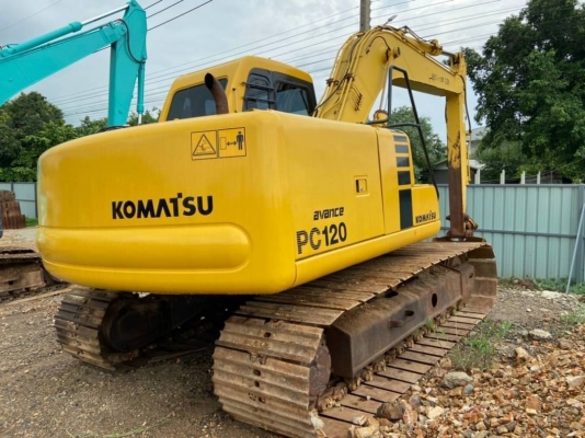 ขาย 895,000 รถเก่านอกยังไม่เคยใช้งานในไทย สภาพ 5,xxx ชม. KOMATSU PC120 รุ่น 6E ขาย 895,000 รถเก่านอกยังไม่เคยใช้งานในไทย สภาพ 5,xxx ชม. KOMATSU PC120 รุ่น 6E