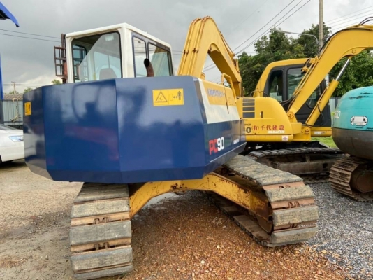 ขาย 895,000 รถเก่านอกยังไม่เคยใช้งานในไทย สภาพ 2,xxx ชม. KOMATSU PC90 รุ่น 6 ขาย 895,000 รถเก่านอกยังไม่เคยใช้งานในไทย สภาพ 2,xxx ชม. KOMATSU PC90 รุ่น 6
