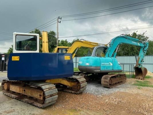 ขาย 895,000 รถเก่านอกยังไม่เคยใช้งานในไทย สภาพ 2,xxx ชม. KOMATSU PC90 รุ่น 6 ขาย 895,000 รถเก่านอกยังไม่เคยใช้งานในไทย สภาพ 2,xxx ชม. KOMATSU PC90 รุ่น 6