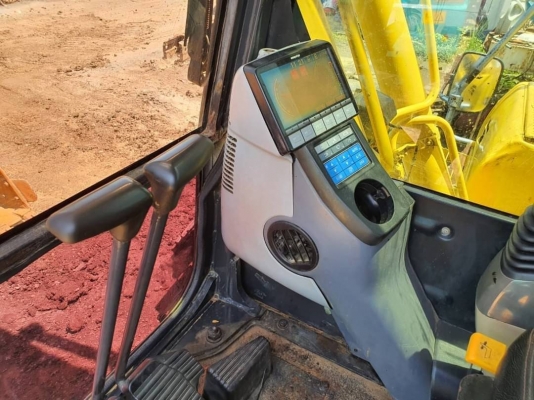 ขาย 1,680,000 บาท KOMATSU PC200 รุ่น 8 ขาย 1,680,000 บาท KOMATSU PC200 รุ่น 8