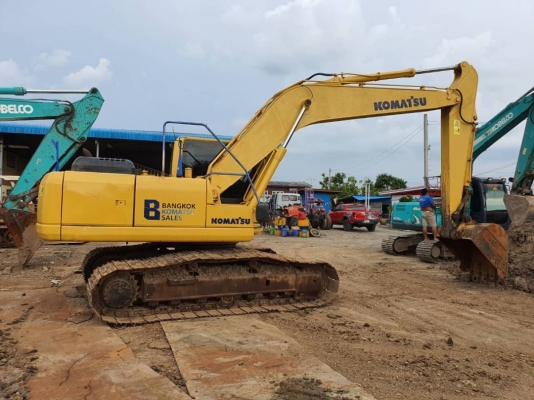 ขาย 1,680,000 บาท KOMATSU PC200 รุ่น 8