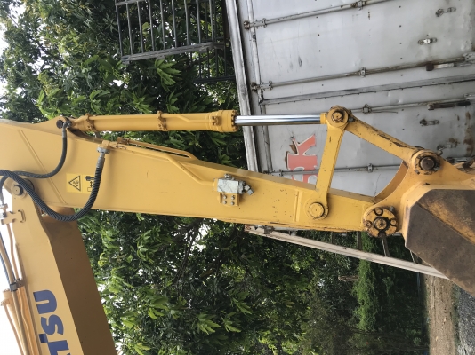 ขายแมคโคร KOMATSU-8MO