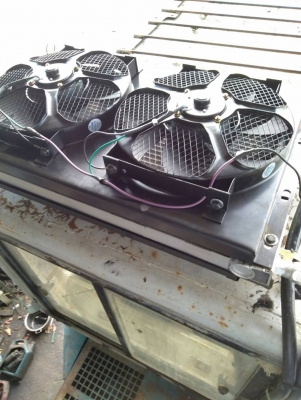 รถแบคโฮ SUMITOMO S160F2U รถเก่านอกพึ่งนำเข้ามา ไฟฟ้าครบ ตู้เก๋งติดแอร์แล้วเรียบร้อย มีผานดันดิน เร็ว