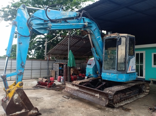 รถแบคโฮ SUMITOMO S160F2U รถเก่านอกพึ่งนำเข้ามา ไฟฟ้าครบ ตู้เก๋งติดแอร์แล้วเรียบร้อย มีผานดันดิน เร็ว