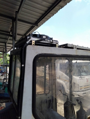 รถแบคโฮ SUMITOMO S160F2U รถเก่านอกพึ่งนำเข้ามา ไฟฟ้าครบ ตู้เก๋งติดแอร์แล้วเรียบร้อย มีผานดันดิน เร็ว