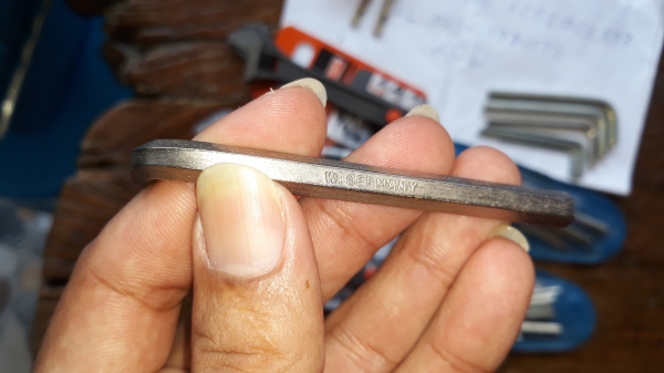 ขายหกเหลี่ยมชุดเบอร์มิลMADE IN GERMANY.ใหม่เก่าเก็บ ขายหกเหลี่ยมชุดเบอร์มิลMADE IN GERMANY.ใหม่เก่าเก็บ