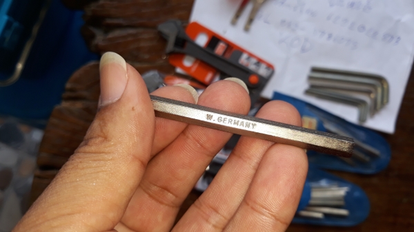 ขายหกเหลี่ยมชุดเบอร์มิลMADE IN GERMANY.ใหม่เก่าเก็บ ขายหกเหลี่ยมชุดเบอร์มิลMADE IN GERMANY.ใหม่เก่าเก็บ
