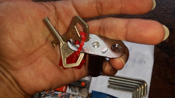 ขายกุญแจลิ้นชักABLOY MADE IN USA.ใหม่เก่าเก็บ