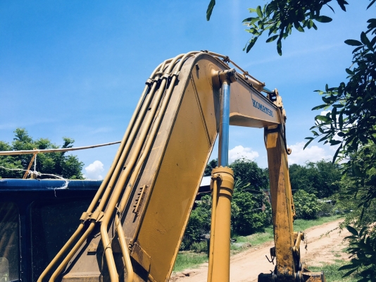 KOMATSU PC200-5 โทร0979285564