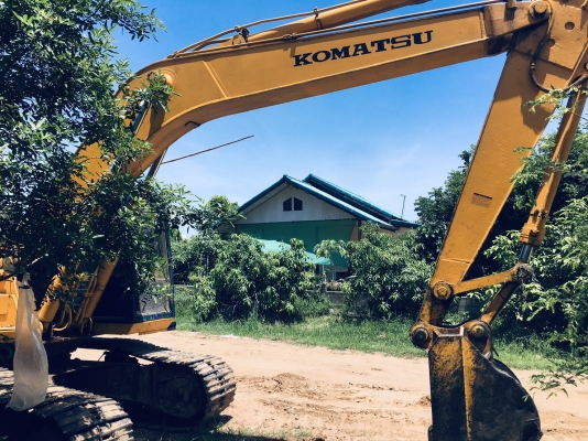 KOMATSU PC200-5 โทร0979285564