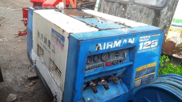 ขายเครื่องปั๊มลม AIRMAN PDS-125S เก่านอก # ขนาด 7 บาร์ 125cfm สภาพดี พร้อมใช้ โทร084-5424150 line id