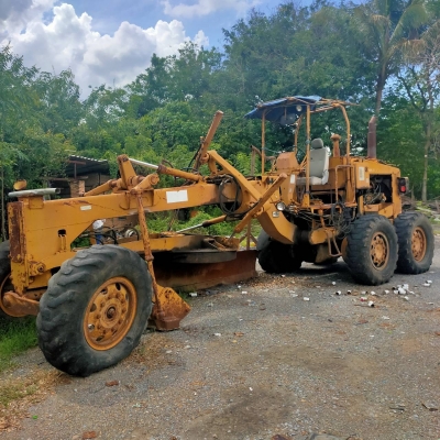 ⭐รถเกรด Komatsu GD600R รถจอดนานเครื่องไม่ติดมีทะเบียน 145แรงม้า ขายตามสภาพ