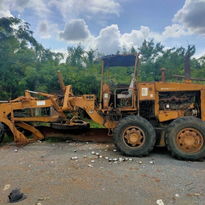 ⭐รถเกรด Komatsu GD600R รถจอดนานเครื่องไม่ติดมีทะเบียน 145แรงม้า ขายตามสภาพ