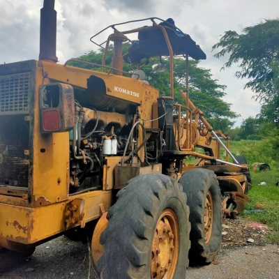 ⭐รถเกรด Komatsu GD600R รถจอดนานเครื่องไม่ติดมีทะเบียน 145แรงม้า ขายตามสภาพ