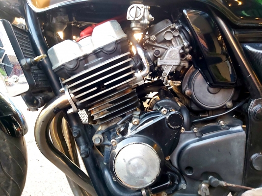 ขาย HONDA CB400 ปี97 เวอร์ชั่นS ท่อแต่งฟลู โช๊คหลังแต่ง ฝากระเป๋าเเต่ง สายถัก การ์ดหม้อน้ำ แฮนด์บาร์
