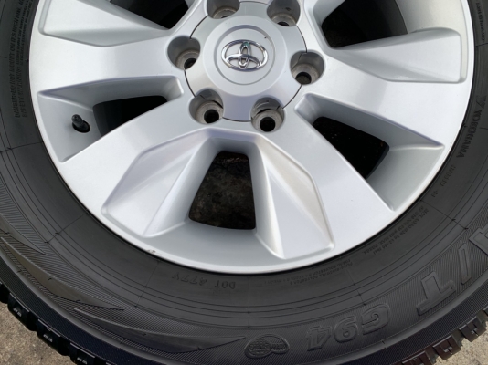 ล้อแม็ก Toyota Revo ขอบ 17 พร้อมยาง 265-65-17 Yokohama ปี 19 สวยๆ