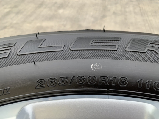 ล้อแม็กป้ายแดง Ford Ranger Wildtrak Limited รุ่นใหม่ล่าสุด ขอบ 18 พร้อมยางป้ายแดง 265-60-18 Bridgestone ปี 19 สวยกริ๊บ