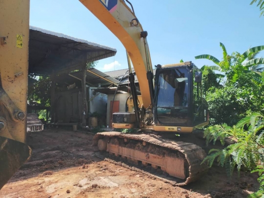 ขาย 1,380,000 บาท CATTERPILAR 318D2L ขาย 1,380,000 บาท CATTERPILAR 318D2L