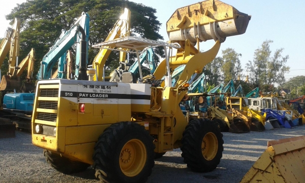 ต้องการขายรถตักล้อยางยี่ห้อKOMATSU-510รถนอกนำเข้าจากญี่ปุ่น