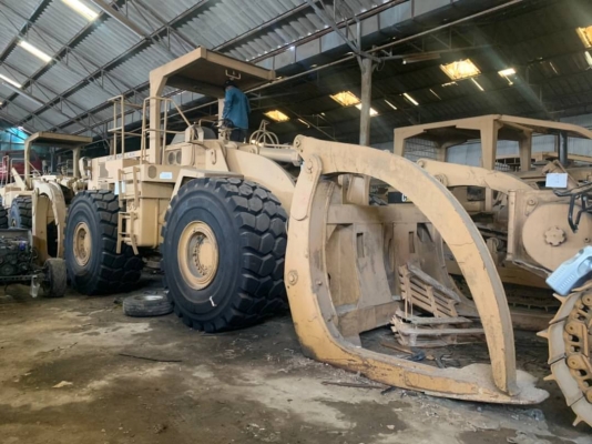 ขาย 1,450,000 รถตักล้อยาง CATTERPILAR 980C