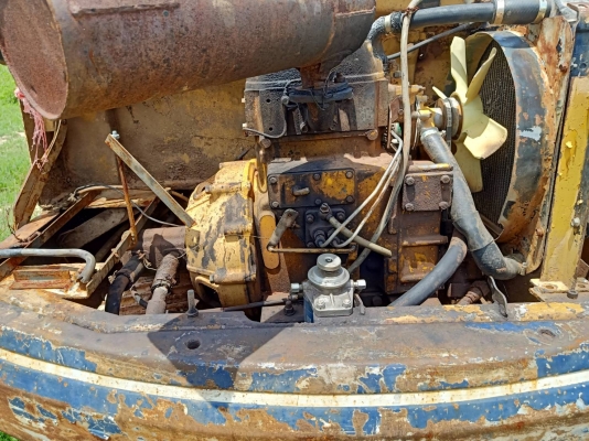 ขายแบคโคร KOMATSU PC40-5 ขายตามสภาพ เครื่องไม่เดิมเอกสารสัญญาซื้อขาย สนใจสอบถาม  .093 0764943 K  ตั้ม