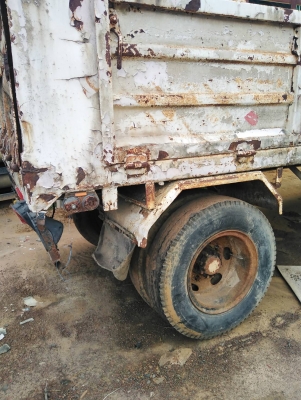 ขายหางพ่วงคอกเกษตรตามสภาพ SCS-8814-89 2 เพลา ขายหางพ่วงคอกเกษตรตามสภาพ SCS-8814-89 2 เพลา