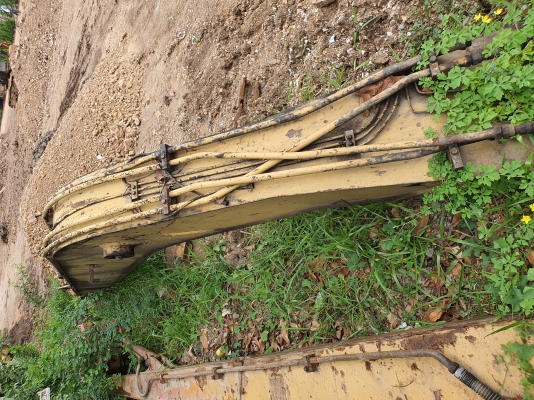 ขาย 125,000 บาท บูม-อาร์มยาว 13 เมตร เคยอยู่กับ CAT E120B.