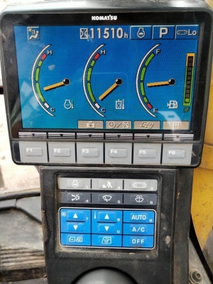 ขาย 955,000 บาท KOMATSU PC138-8