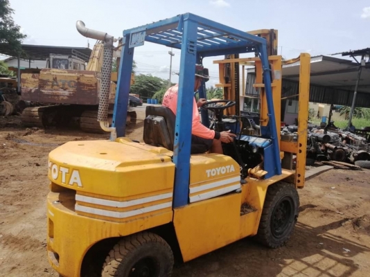 ขาย 155,000 Toyota 5 FD30-6 ขาย 155,000 Toyota 5 FD30-6