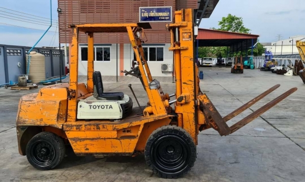 ขายด่วน175,000บาทรถยกดีเซล4FD35ยก3.5ตันเสาสูง3เมตรเสางากะดกได้ยางตัน4เส้นรถสวยๆสถาพพร้อมใช้รถเพื่งเข้ามาใหม่ยังไม่เคยใช้งานในไทยเลย ขายด่วน175,000บาทรถยกดีเซล4FD35ยก3.5ตันเสาสูง3เมตรเสางากะดกได้ยางตัน4เส้นรถสวยๆสถาพพร้อมใช้รถเพื่งเข้ามาใหม่ยังไม่เคยใช้งานในไทยเลย