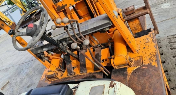 ขายด่วน175,000บาทรถยกดีเซล4FD35ยก3.5ตันเสาสูง3เมตรเสางากะดกได้ยางตัน4เส้นรถสวยๆสถาพพร้อมใช้รถเพื่งเข้ามาใหม่ยังไม่เคยใช้งานในไทยเลย ขายด่วน175,000บาทรถยกดีเซล4FD35ยก3.5ตันเสาสูง3เมตรเสางากะดกได้ยางตัน4เส้นรถสวยๆสถาพพร้อมใช้รถเพื่งเข้ามาใหม่ยังไม่เคยใช้งานในไทยเลย