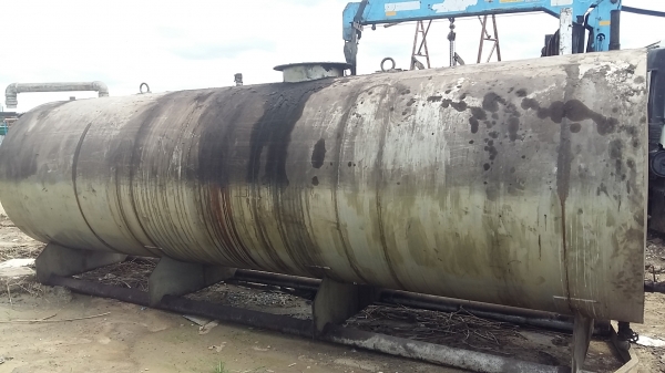 ถังเข้ามาใหม่ ถังน้ำมัน 9000 ลิตรมือสอง เหล็กหนา ขามาตรฐาน เด่วจัดทำล้างข้างในทาสีก็แจ่มคะ สนใจจับจองได้คะ 0898147679 ถังเข้ามาใหม่ ถังน้ำมัน 9000 ลิตรมือสอง เหล็กหนา ขามาตรฐาน เด่วจัดทำล้างข้างในทาสีก็แจ่มคะ สนใจจับจองได้คะ 0898147679