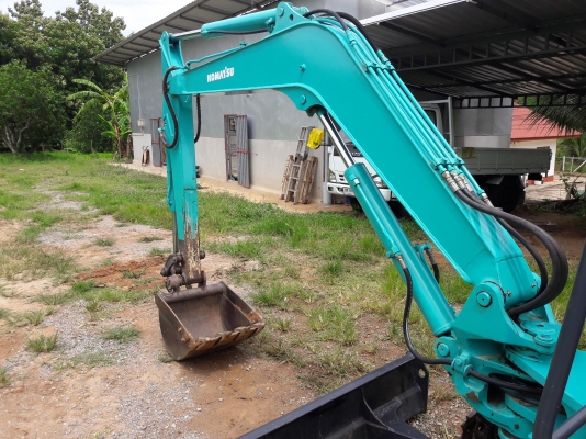 ขายรถแบ็คโฮ Komatsu_pc30-7