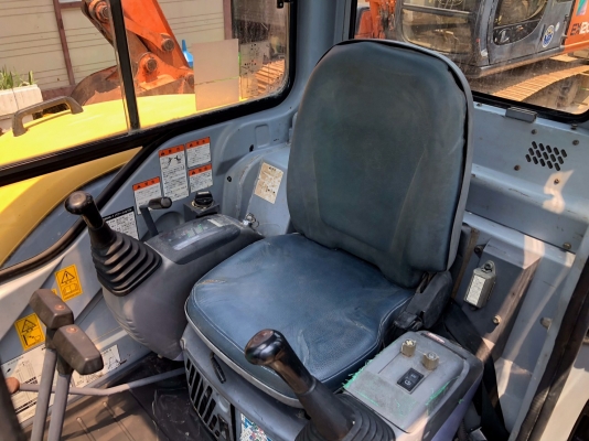 ขายรถขุด PC45MR-1 ตู้เก๋ง จากญี่ปุ่นโดยตรง โทร 081-8581834 แบงค์