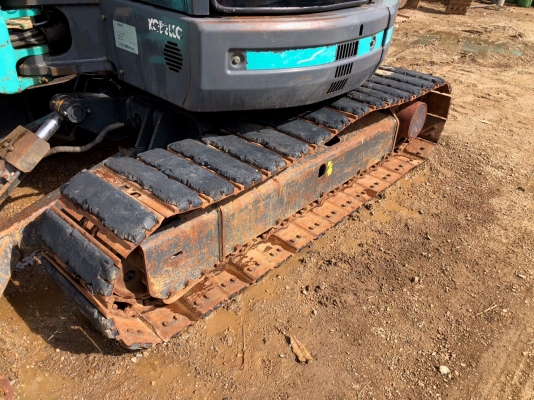 ขายรถแบคโฮ โกเบ Kobelco SK40SR-3 ไซต์ 4 ตัน ตู้เก๋ง รุ่นใหม่ระบบไว นำเข้าเองโดยขุมทรัพย์แทรคเตอร์ โทร 081-8581834