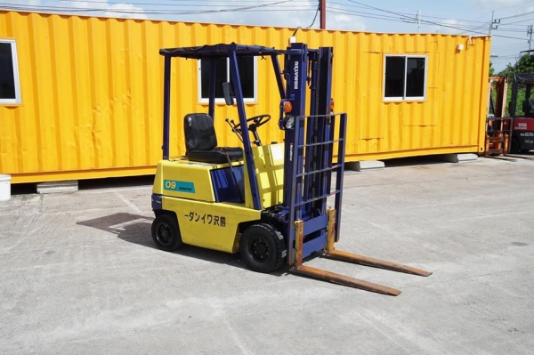 ขายถูกมาก Komatsu FG09-2 ยก900โล เสาสูง3เมตร เครื่องยนต์เบนซิน สวย แห้งเดิมจากญี่ปุ่น