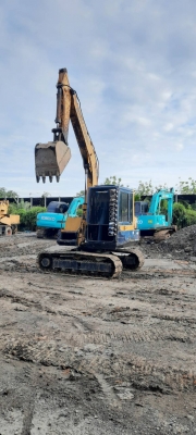 ขาย!! &gt;&gt;&gt; Komatsu PC60รุ่น5 รถดีพร้อมใช้งาน แอร์เย็น ช่วงล่างดี &lt;&lt;&lt; เบอร์ติดต่อ 098-7155789 086-4631102