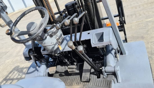 ขายด่วน175,000บาทรถยก6FG25ยก2.5ตันเสาสูง3เมตรงากะดกได้ยางหน้าคู้ยางตันทั้ง6เส้นรถสวยๆสถาพพร้อมใช้เพื่งเข้ามาใหม่ยังไม่เคยใช้งานในไทยเลย ขายด่วน175,000บาทรถยก6FG25ยก2.5ตันเสาสูง3เมตรงากะดกได้ยางหน้าคู้ยางตันทั้ง6เส้นรถสวยๆสถาพพร้อมใช้เพื่งเข้ามาใหม่ยังไม่เคยใช้งานในไทยเลย