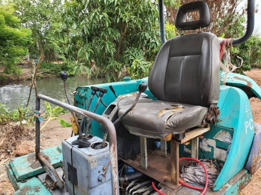 ขาย 175,000 บาท KOMATSU PC10-7