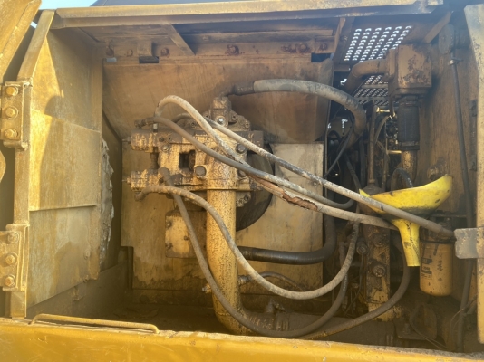 ขาย 795,000 CAT 320-2DL เล่มทะเบียน ไฟฟ้าครบ เครื่องดี ปั้มแรง เอวแน่น ช่วงล่างสวย แอร์หนาว รถสวยพร้อมใช้เอกสารพร้อมโอน  รถอยู่  ปทุมธานี สามโคก 090-772-3710 090-772-3708