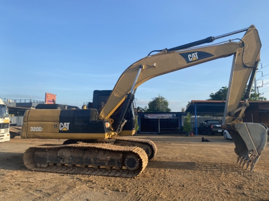 ขาย 795,000 CAT 320-2DL เล่มทะเบียน ไฟฟ้าครบ เครื่องดี ปั้มแรง เอวแน่น ช่วงล่างสวย แอร์หนาว รถสวยพร้อมใช้เอกสารพร้อมโอน  รถอยู่  ปทุมธานี สามโคก 090-772-3710 090-772-3708