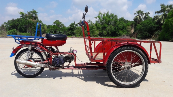 สามล้อแดง (ซาเล้ง)