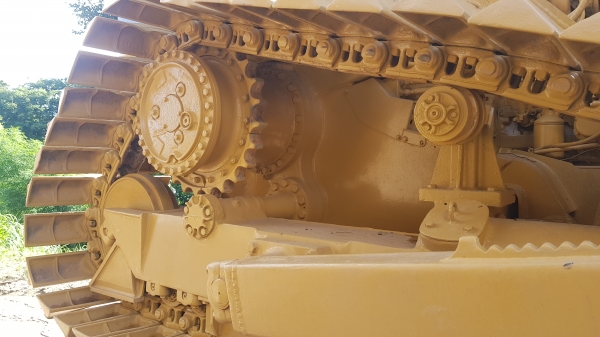 ขายแทรคเตอร์Cat D4H LGP