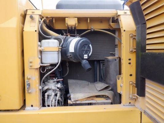 ขายรถขุดนำเข้าจากประเทศญี่ปุ่น komatsu pc120-8 สนใจติดต่อสอบถาม 0923309229 อีด ขายรถขุดนำเข้าจากประเทศญี่ปุ่น komatsu pc120-8 สนใจติดต่อสอบถาม 0923309229 อีด